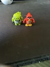 LEGO The Angry Birds Movie: Pilot Pig & Red Minifigure Pair From Set 75822