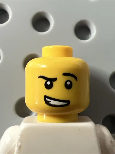 LEGO 3626pb1233 Head Black Eyebrows Raised Lopsided Open Mouth Smile Teeth