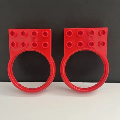 2 Lego Duplo 42029 Red Ball Tube Holder 2x4 5601 45026 9690 45016 9076 4961 5633
