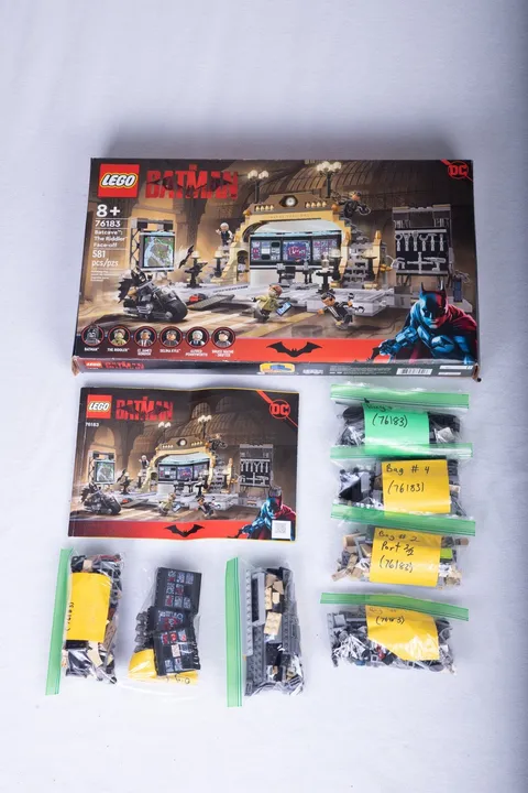LEGO Super Heroes: Batcave: The Riddler Face-off (76183)