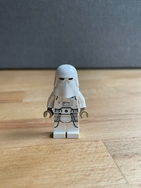 Snowtrooper Commander (sw1177) - Lego Star Wars Minifigure from UCS AT-AT 75313