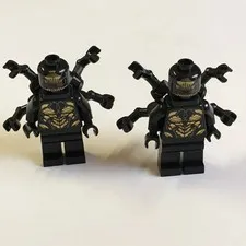 Lot of 2 LEGO Minifigure Outrider Extended Arms sh505 Marvel Super Heroes