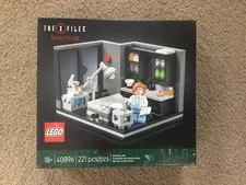 Lego The X-Files: Scully's Lab GWP 40896-BRAND NEW IN BOX-IN STOCK-FREE SHIPPING