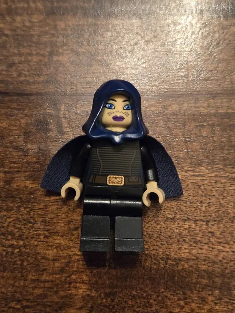 Barriss Offee - LEGO Star Wars Minifigure (2012)