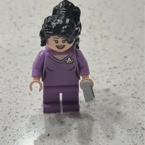 LEGO 10356 Counselor Deanna Troi  Minifig Star Trek USS Enterprise Trek007