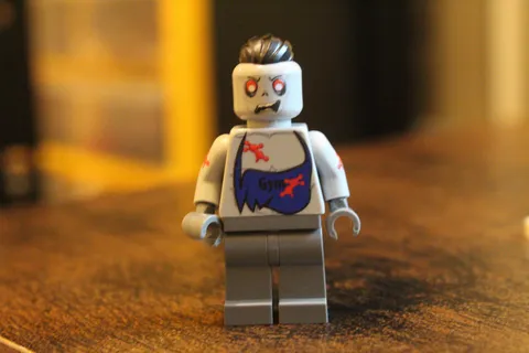 Lego Custom Zombie Fitness Gym Guy Mini Figure