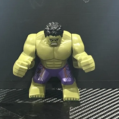 LEGO Marvel Hulk w/ Dark Purple Pants sh173 Age of Ultron Minifigure Big Figure