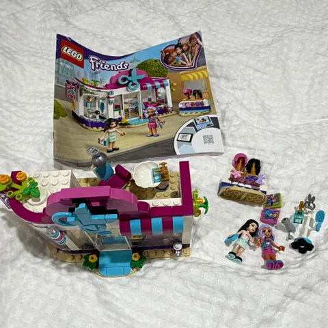 LEGO Friends 41391 Heartlake City Hair Salon 235pc Complete Set, Instructions
