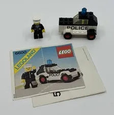 Vintage LEGO Legoland #6600 Police Patrol (1981) Incomplete W/ Manual Mini Fig