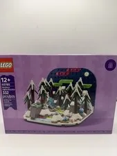 Lego 40785 Northern Lights Diorama 332 pcs Sealed In Box! Ships NOW!