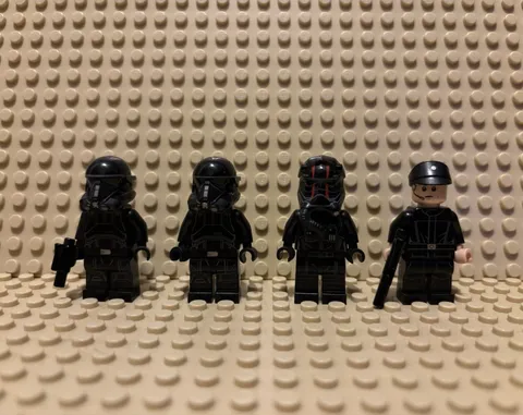 LEGO Star Wars minifig lot- sw0807, sw0860, and sw0802