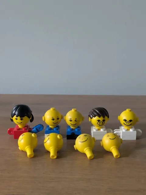 Vintage LEGO Homemaker Maxi Figure Lot of 8 Heads.