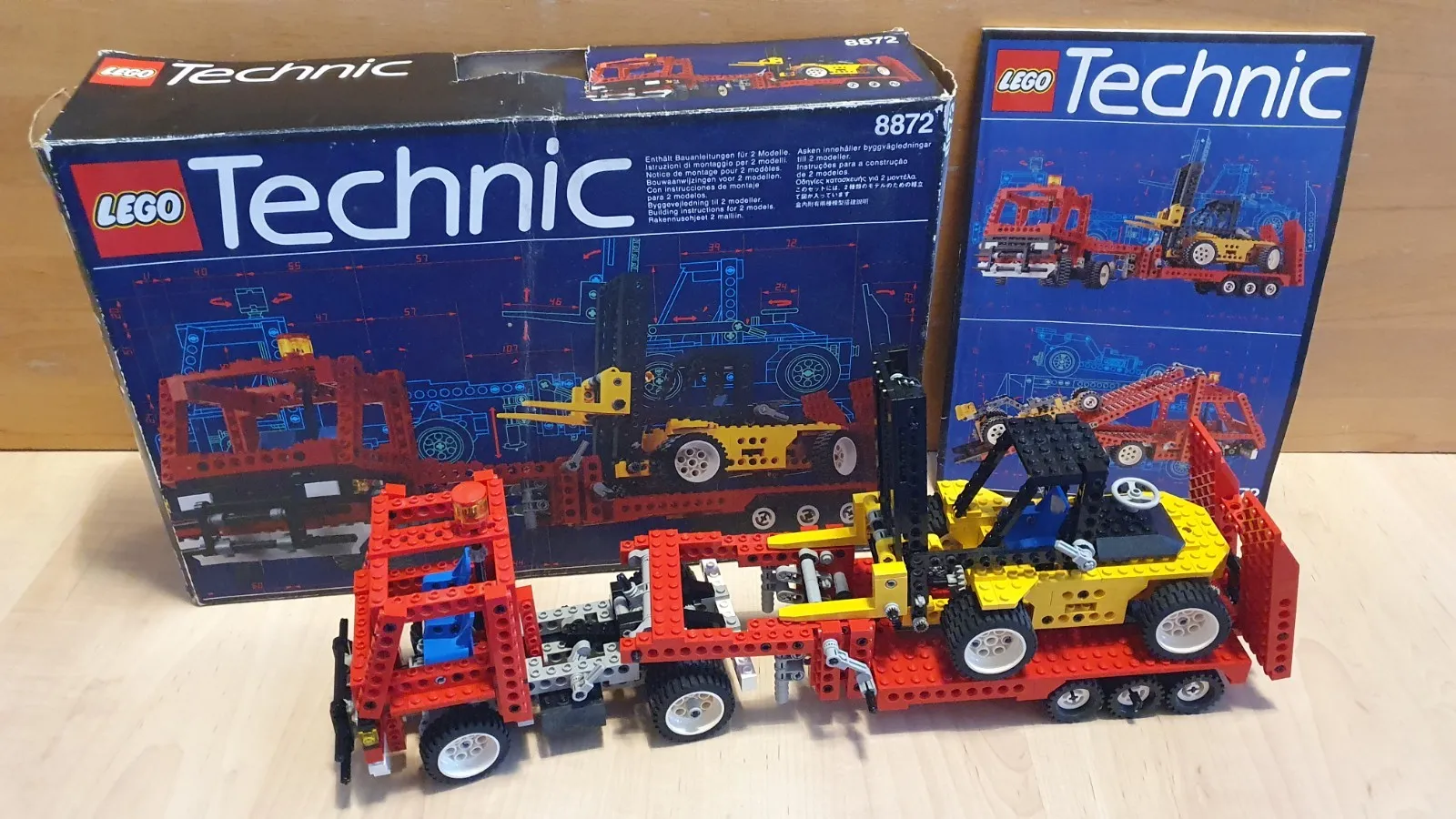 Lego Technic - 8872 - Forklift / Forklift Transporter - COMPLETE + BOX + OBA