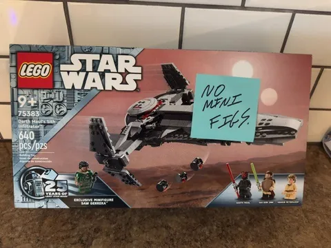 LEGO STAR WARS 75383 DART MAUL'S SITH INFILTRATOR