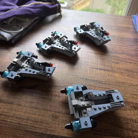 Lego Star Wars First Order Speeders 4x (1 Does Not Have Turret, Otherwise 100%)