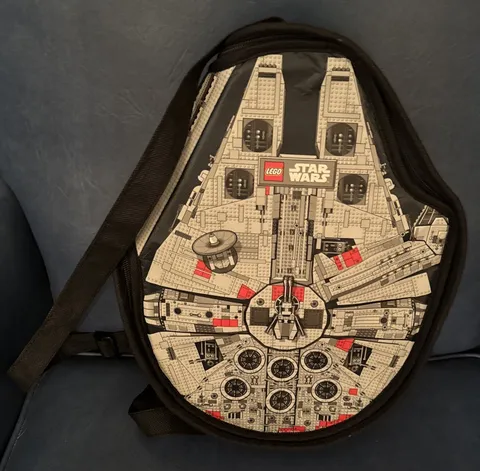 LEGO 14” Star Wars Millennium Falcon Zipper Carry Case~6 Minifigure Slot-RETIRED