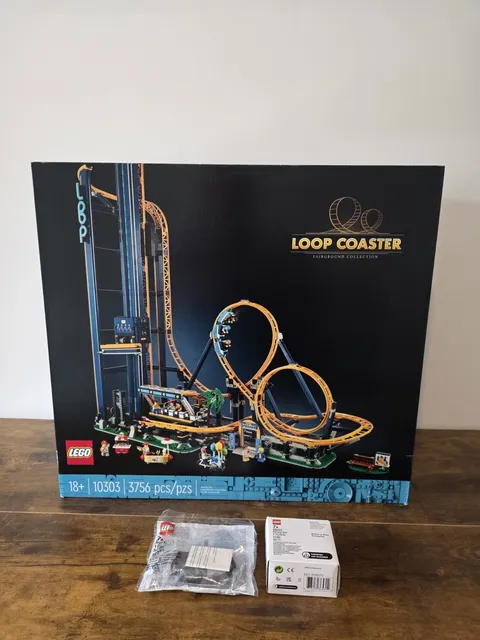 LEGO 10303 Loop Coaster 