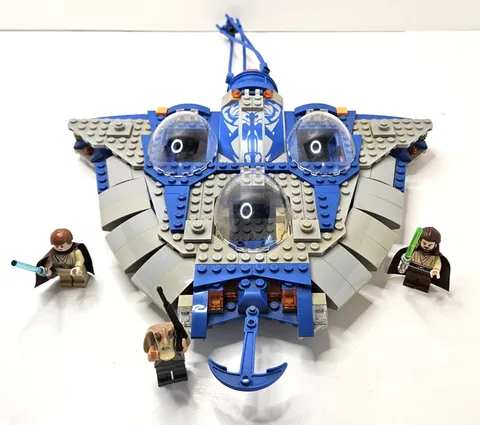 Lego Star Wars Gungan Sub 9499- 3 of 4 Minifigs missing Some pieces