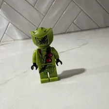 LEGO® Minifigure - Lasha (Ninjago) - from set 9447