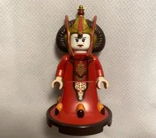 Lego Queen Amigdala Sw0387 From Set 9499 *RARE*