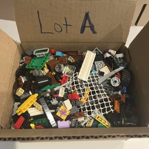 Lot Of 2 Pounds LEGO Bulk Lot Bricks Parts Pieces LEGO Pieces - Clean - Lot A