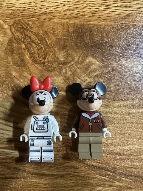 LEGO Disney Mickey and Minnie Mouse Minifigures