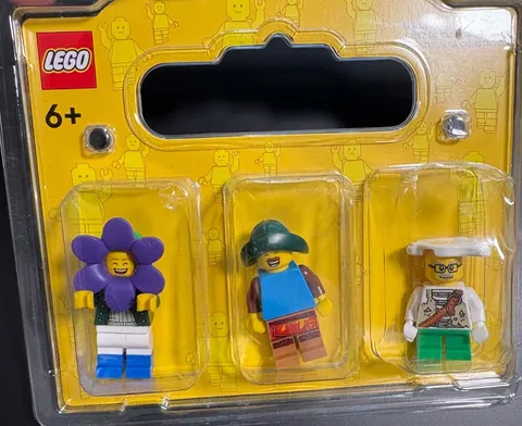 LEGO 852766 Build a Minifigure (BAM) Pack with 3 Figures Flower Egg Fisherman