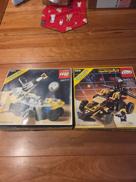 Vintage Lego Space sets #6950 & 6941, Incomplete, with original boxes!