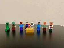 LEGO Minecraft Minifigures w/Treasure Chest No Cracks/Excellent Condition!!!
