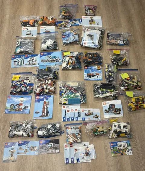 Lego City / Space Large Lot (Incomplete Sets)