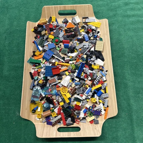 LEGO Bricks and Parts Bulk Lot Mixed Series See Pics Approximately 1.8 Pounds