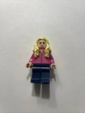 Lego Big Bang Theory Minifigure Penny IDEAS 21302 idea015