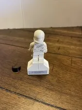 Lego Space Minifigure SP103 Statue Space Police 3 Classic