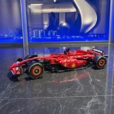 LEGO Technic Ferrari SF-24 F1 (42207) - Original Set with Manual