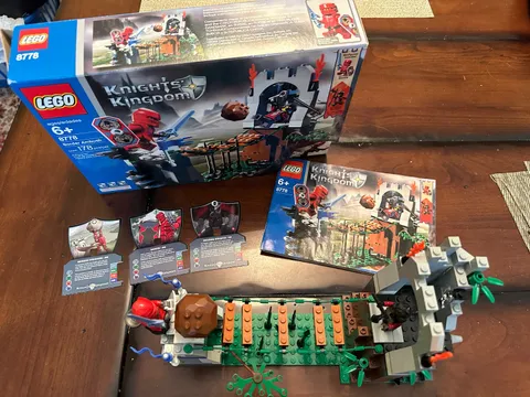 LEGO Knights Kingdom 8778 Border Ambush Complete w/ Box + Instructions + Cards