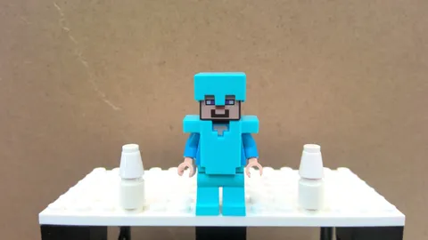 LEGO Minifigure Minecraft min015 Steve with Azure Armor - See description