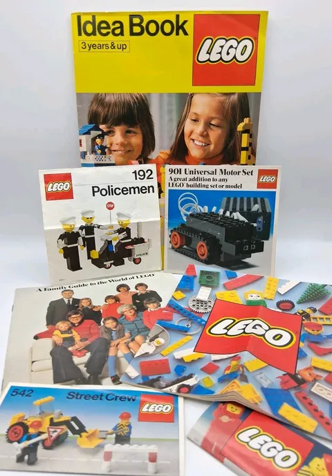 Vintage 70s LEGO Idea Book #2, Instructions, & Booklets