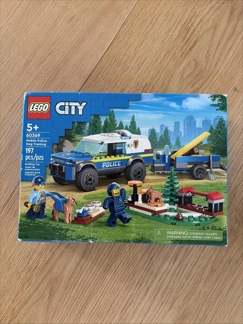 LEGO City Mobile Police Dog Training 60369 Complete Set Police 197 Pieces Sealed