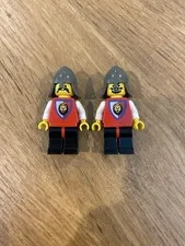 LEGO Minifigure Castle Royal Knight 3 Lot Of 2 Clean NO CRACKS
