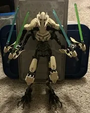 LEGO - Buildable Figure - General Grievous 75112