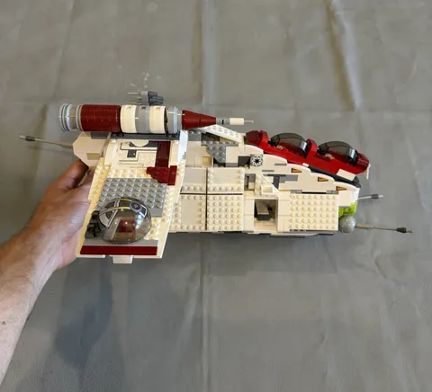 Partially Built LEGO Star Wars Republic Attack Gunship 7676 -Incomplete ForParts