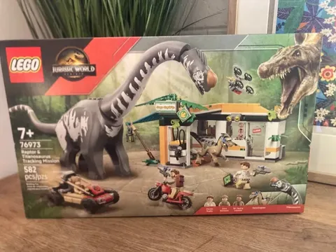 LEGO Jurassic World Raptor & Titanosaurus Tracking Mission (76973) - NEW SEALED