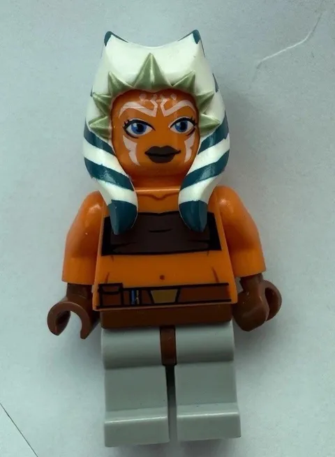 Lego Star Wars Ahsoka Tano Clone Wars Padawan Minifigure sw0452 75046 75013