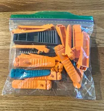 LEGO 20 assorted brick separators (16 orange, 2 teal, 2 classic gray)