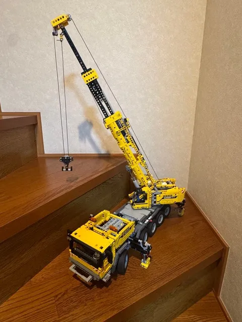 LEGO Technic 42009 Mobile Crane MK II Building Toy Set Motorized Tested Works