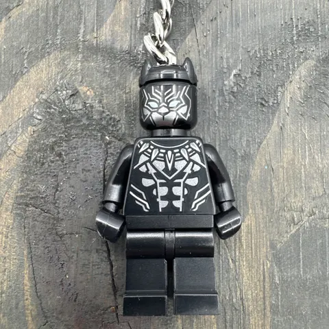 LEGO 854189 MARVEL Black Panther Minifigure Key Chain Charm (LIMITED) 🔥