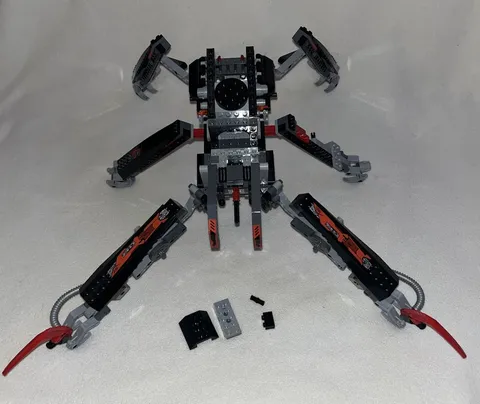 LEGO 7721 EXO-FORCE COMBAT CRAWLER X2-INCOMPLETE-SEE PHOTOS