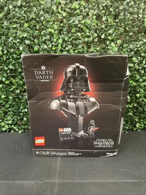 LEGO STAR WARS DARTH VADER (75439) 349 Pieces