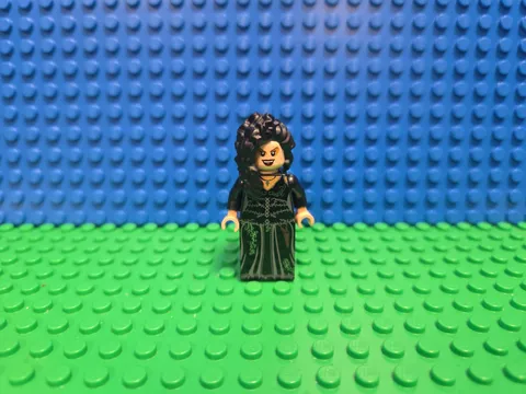 LEGO Bellatrix Lestrange Minifigure hp092 4840 Harry Potter CMF Lot Rare Vintage