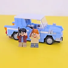 LEGO 76424 Harry Potter Flying Ford Anglia Nearly Complete W/ 2 Minifigures